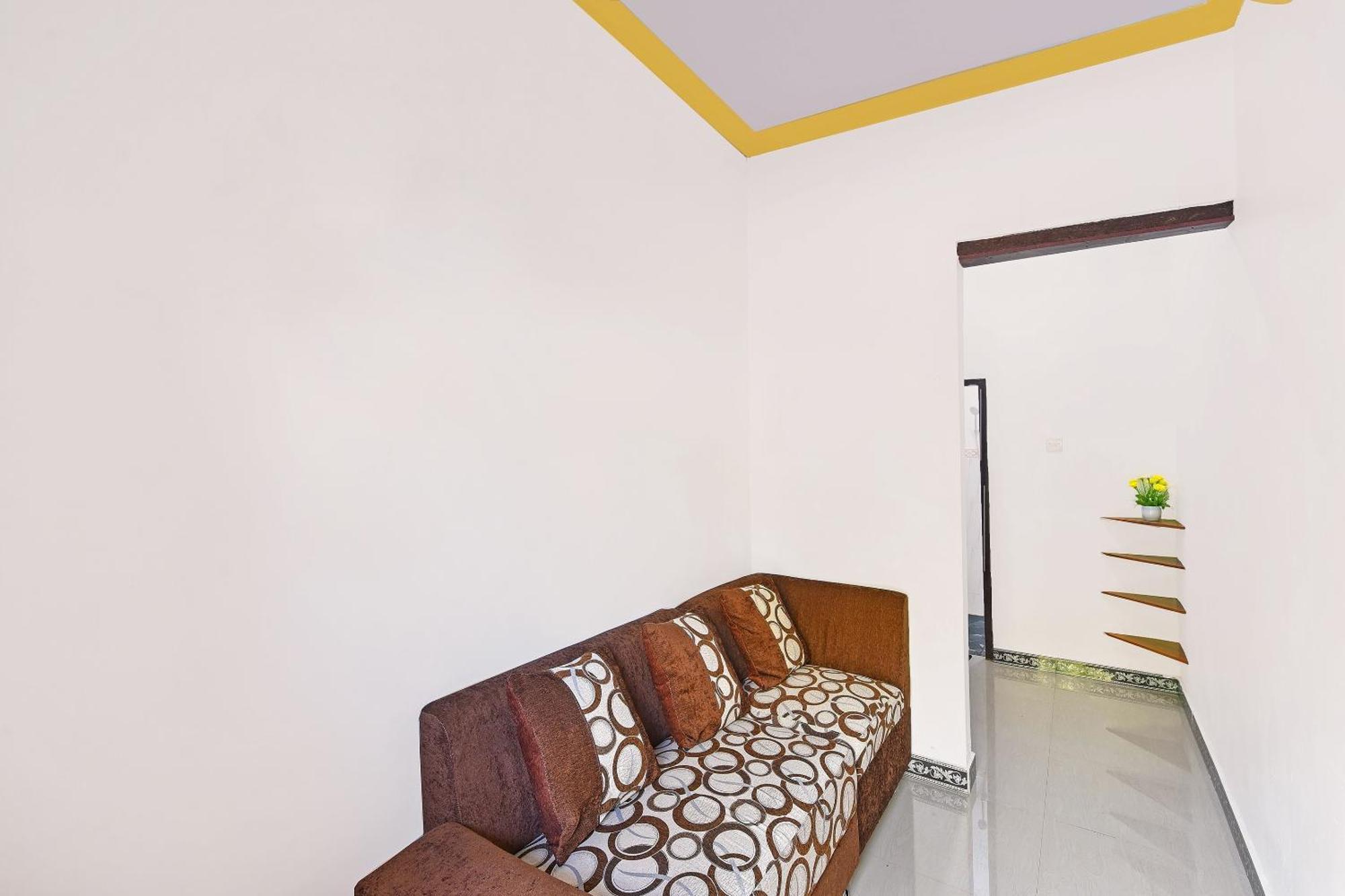 Oyo 91192 Homestay Antara Gilimanuk Ngoại thất bức ảnh